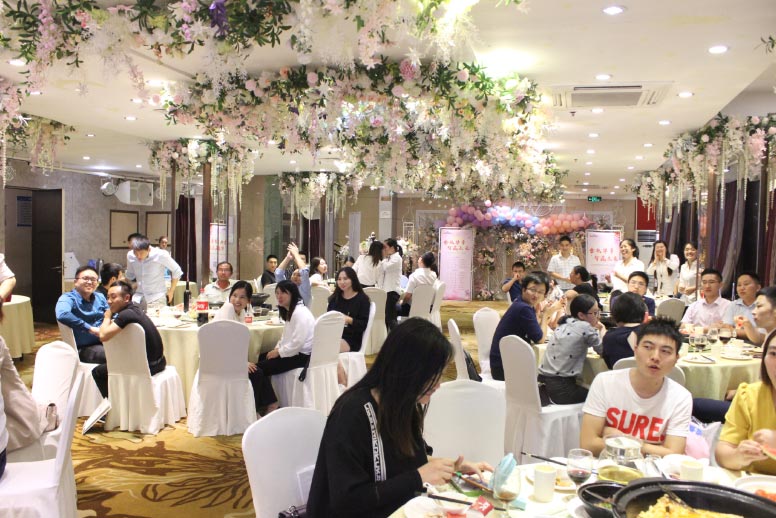 金秋華章 智贏未來(lái)——2019百度營(yíng)銷教育行業(yè)客戶中秋聯(lián)誼會(huì)圓滿落幕！